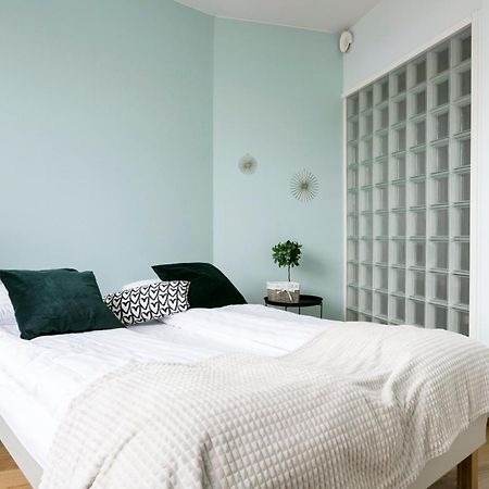 2Ndhomes Luxury Kamppi Center Apartment With Spa And Terrace Helsinki Zewnętrze zdjęcie